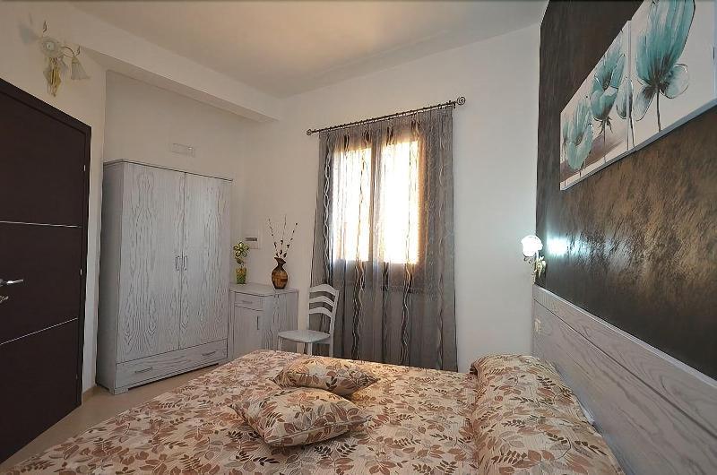 Terra Del Sole Bed & Breakfast Macari Bagian luar foto