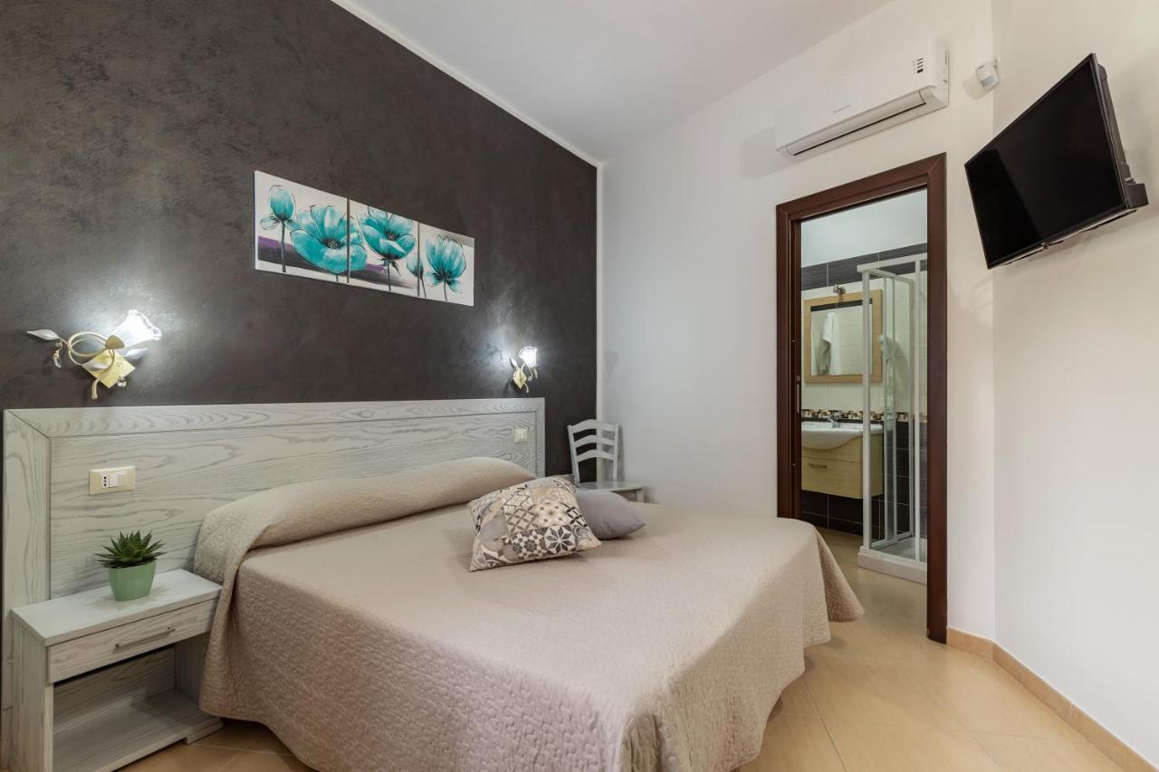 Terra Del Sole Bed & Breakfast Macari Bagian luar foto