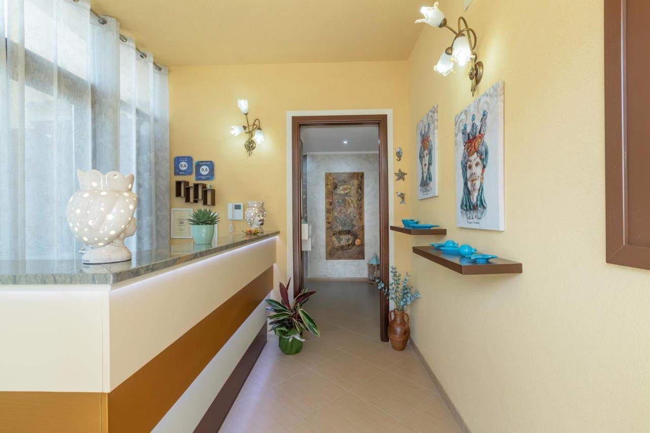 Terra Del Sole Bed & Breakfast Macari Bagian luar foto
