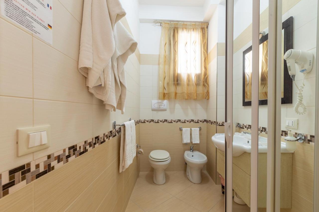 Terra Del Sole Bed & Breakfast Macari Bagian luar foto